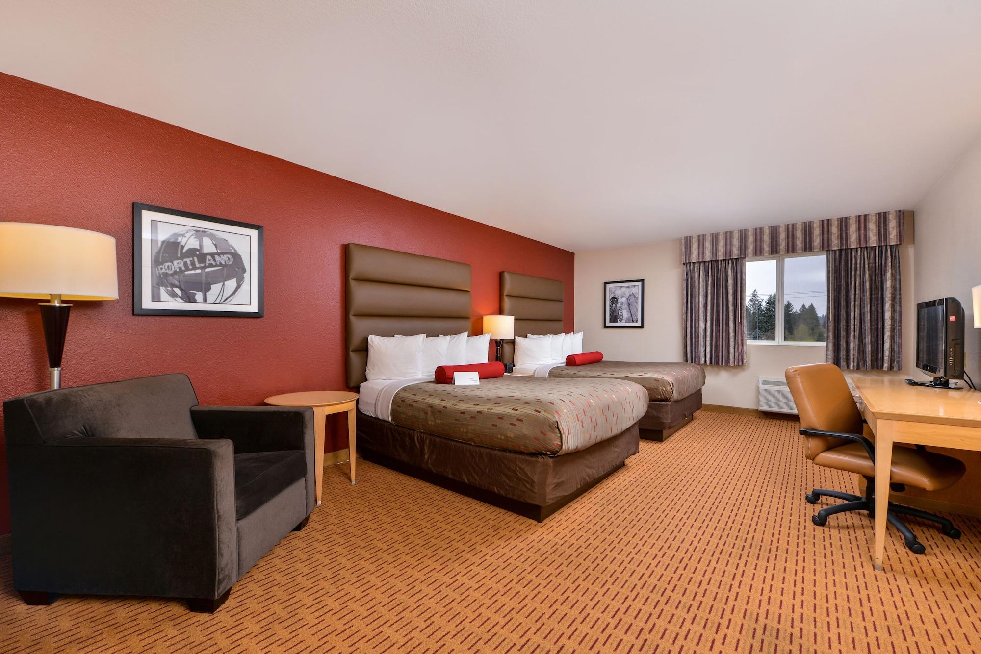 Clackamas Inn And Suites Ngoại thất bức ảnh
