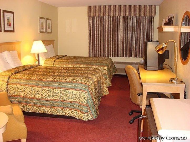 Clackamas Inn And Suites Phòng bức ảnh