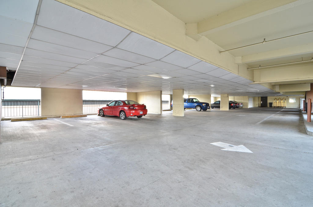 Clackamas Inn And Suites Ngoại thất bức ảnh